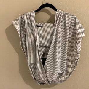 JJ Cole Agility Stretch Carrier - Size M